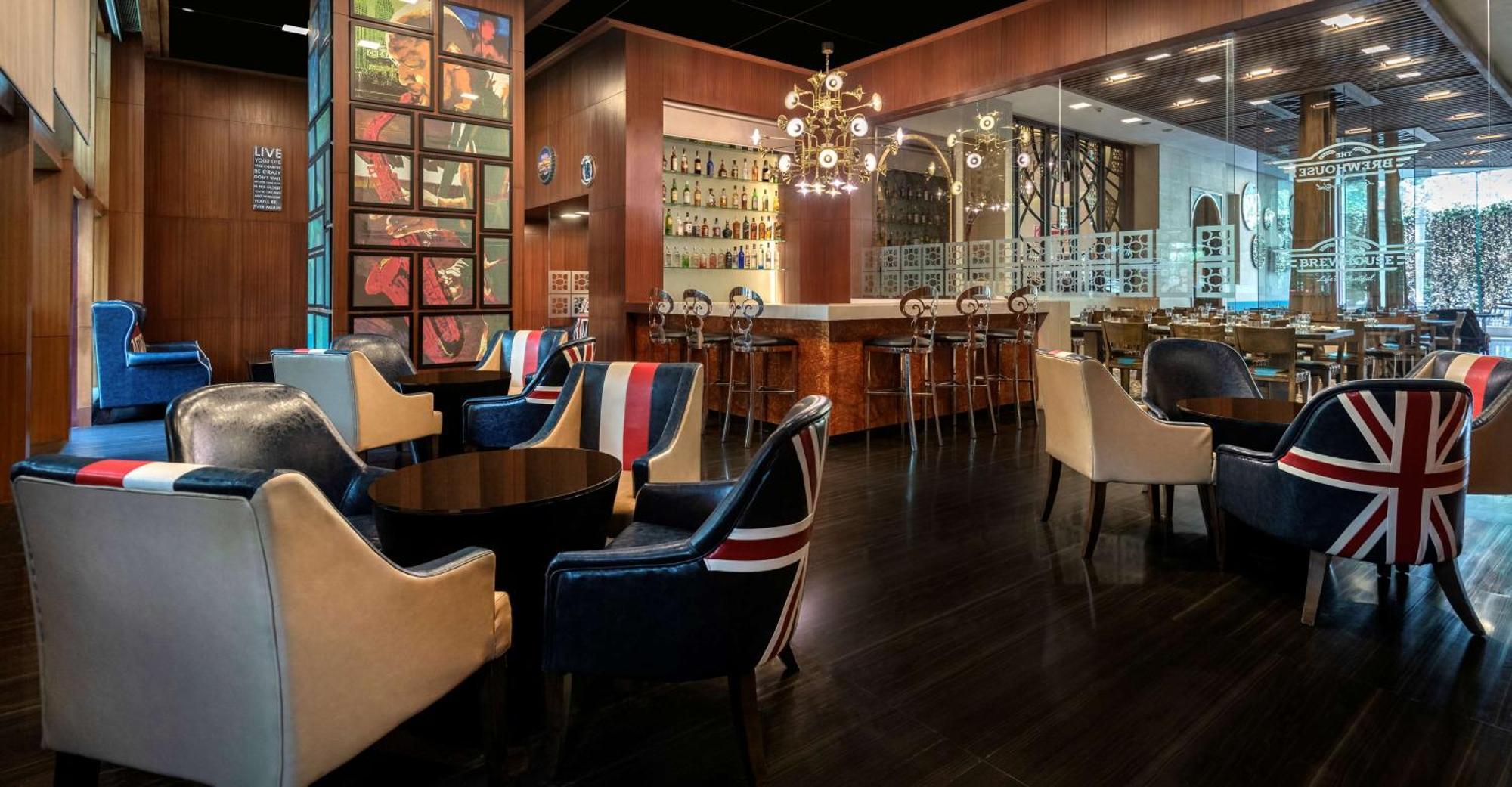Radisson Gurugram Sohna Road City Center Gurgaon Buitenkant foto