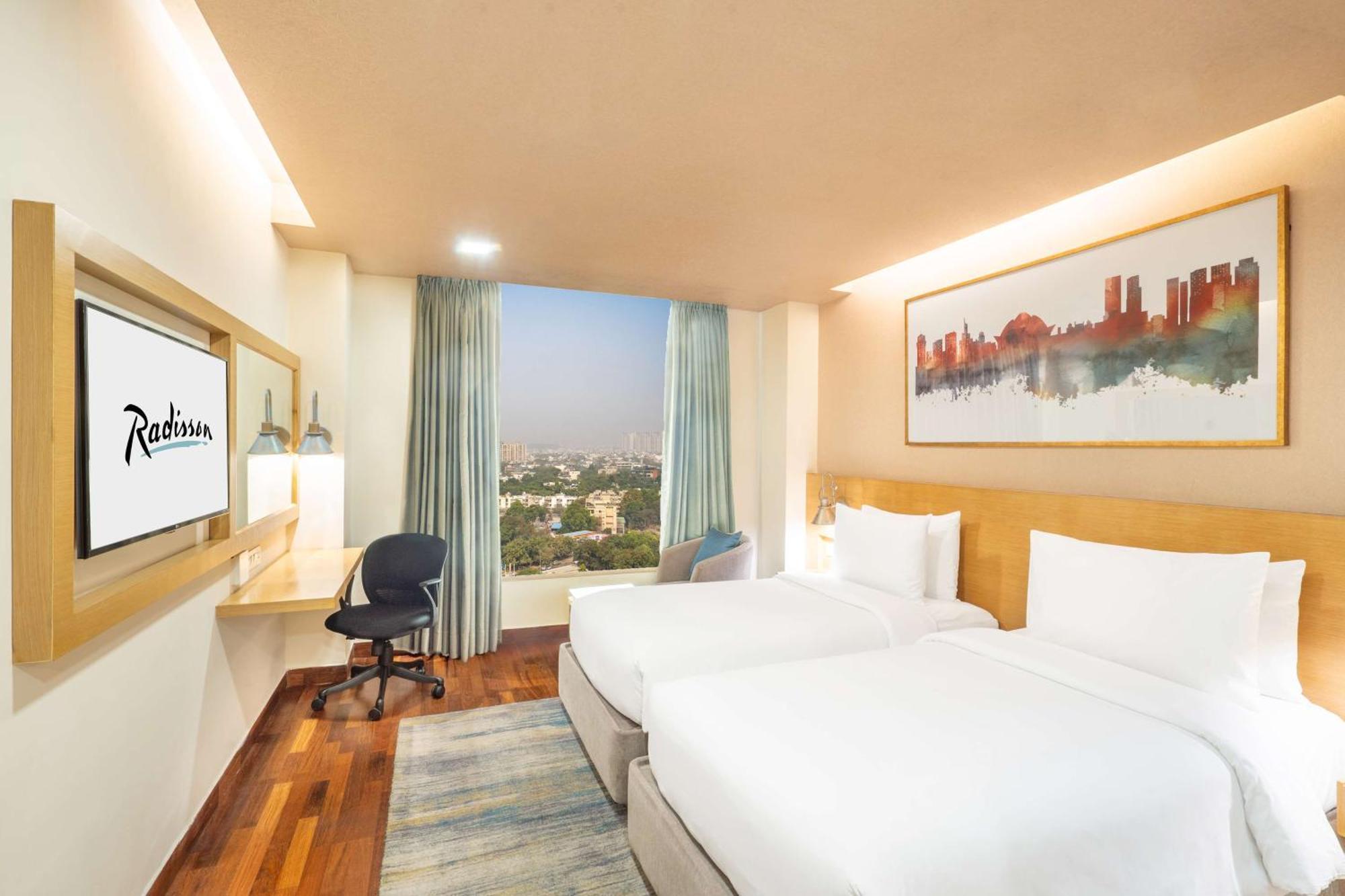 Radisson Gurugram Sohna Road City Center Gurgaon Buitenkant foto
