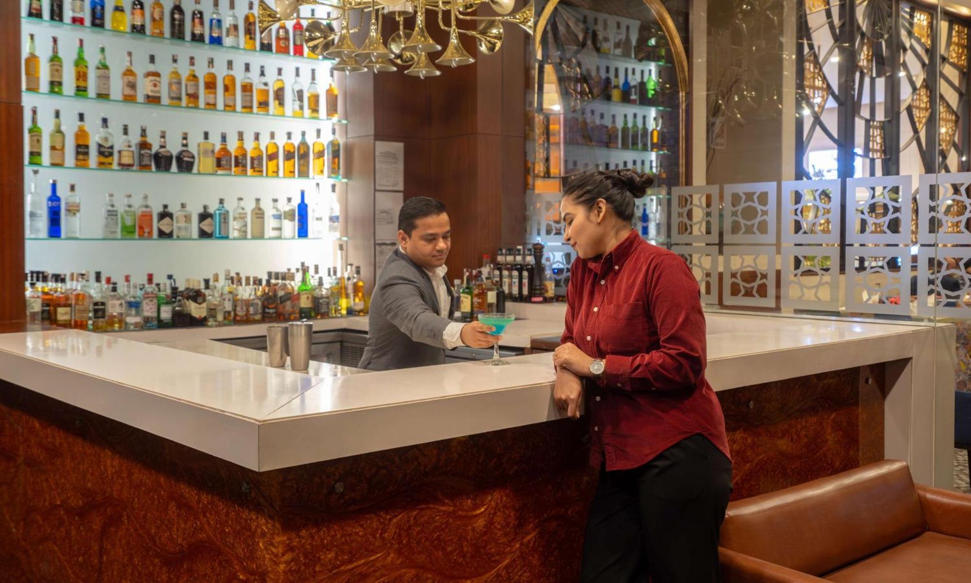 Radisson Gurugram Sohna Road City Center Gurgaon Buitenkant foto