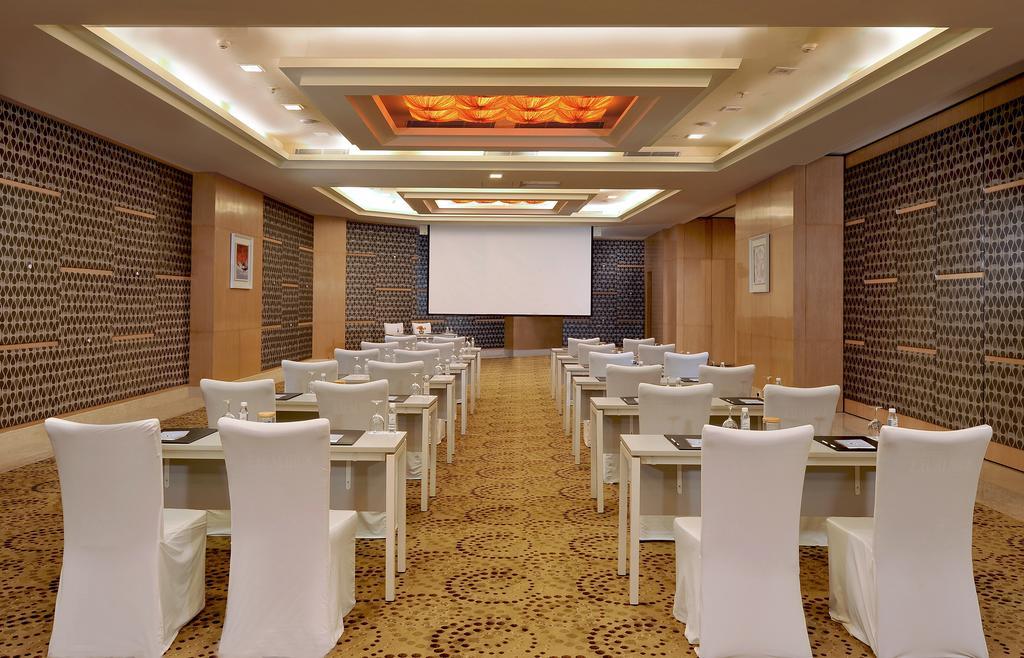 Radisson Gurugram Sohna Road City Center Gurgaon Buitenkant foto